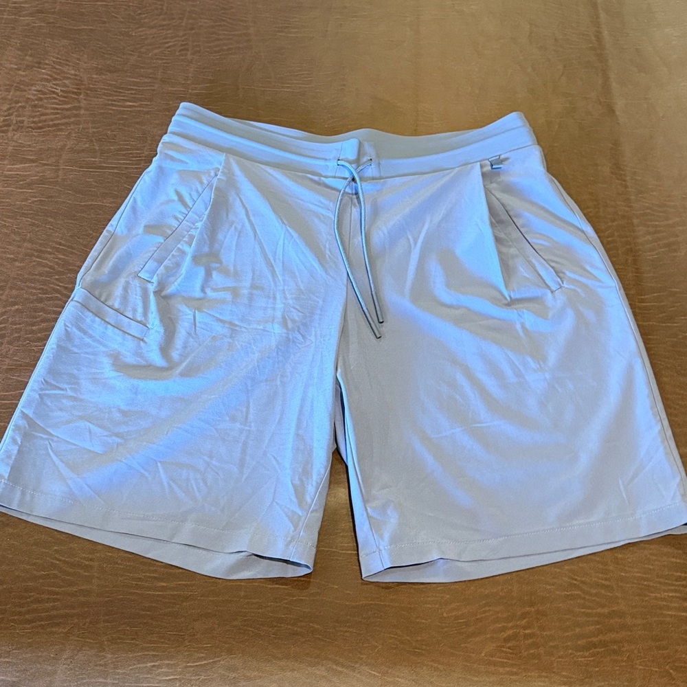 Athleta lavender Venture Bermuda Shorts